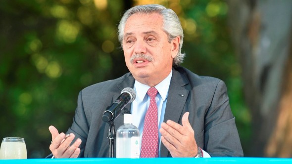 "Para construir una sociedad más igualitaria la democracia es insustituible", dijo el Presidente